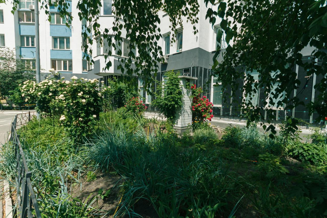 Apartment Poznyaky-Bazhana Kiev Esterno foto