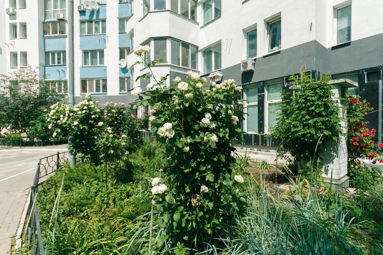 Apartment Poznyaky-Bazhana Kiev Esterno foto